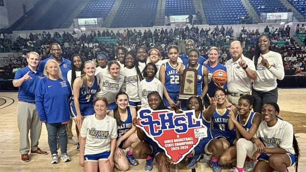 Lake View Girls Basketball 2024